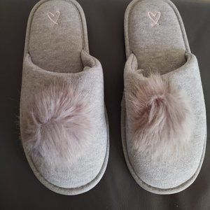 ** Pick 3 for $30 ** Victoria Secret Slippers. New